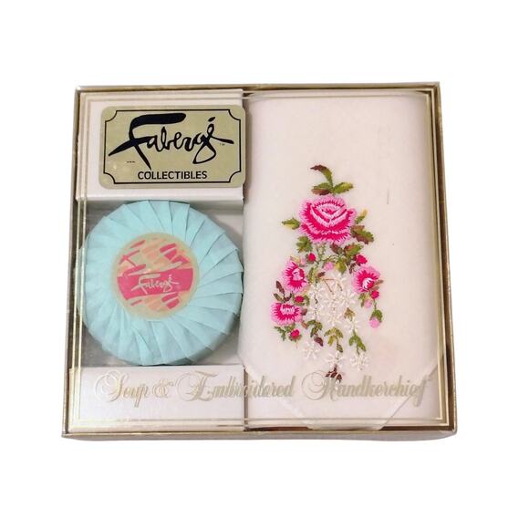 Faberge Soap & Floral Embroidered Handkerchief Collectible Box Set NEW Vintage - Picture 1 of 4